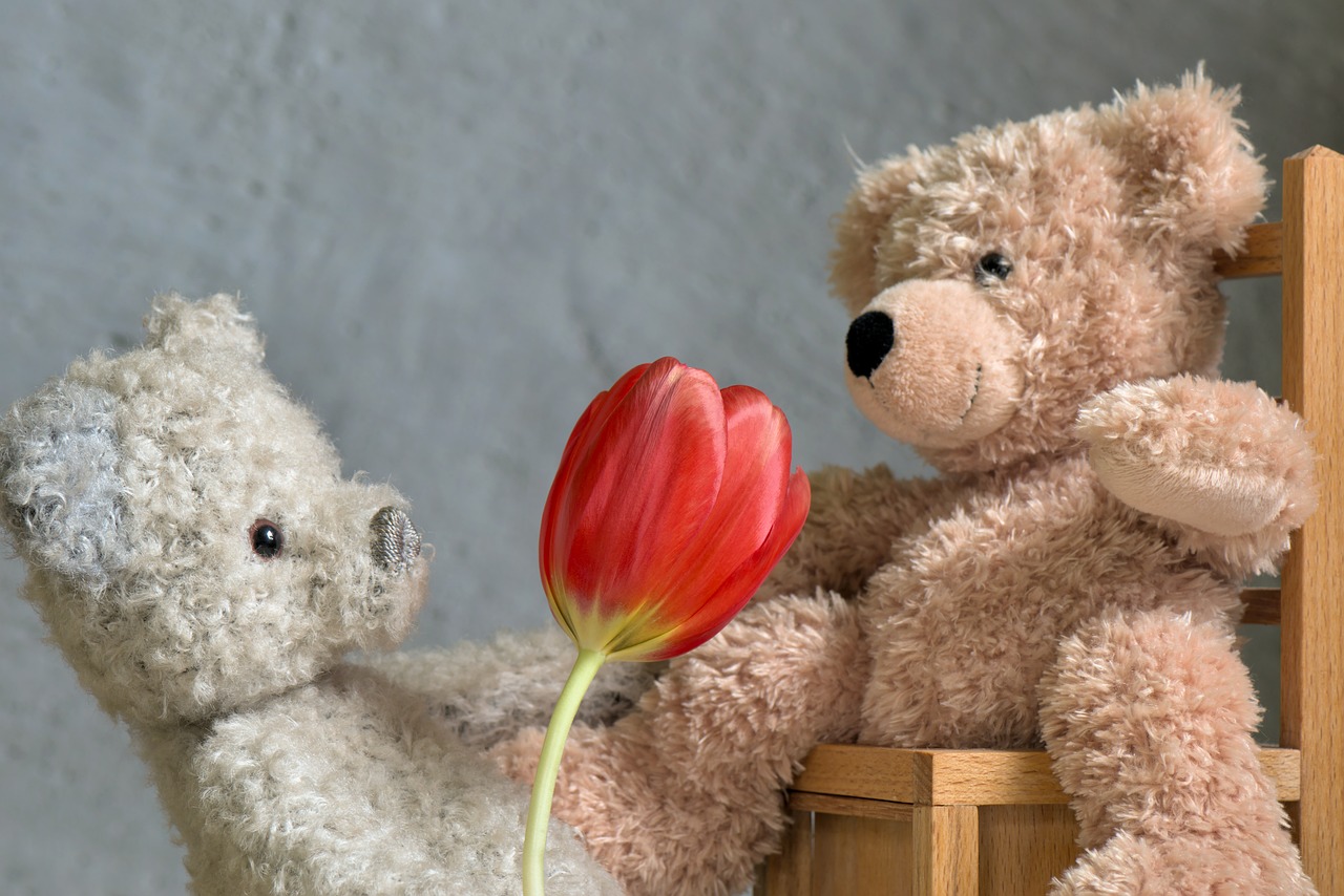 10 Easy Crafts for Celebrating Valentine’s Day with Kids